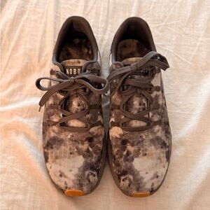 NOBULL Women's Gray Camouflage Athletic Shoes